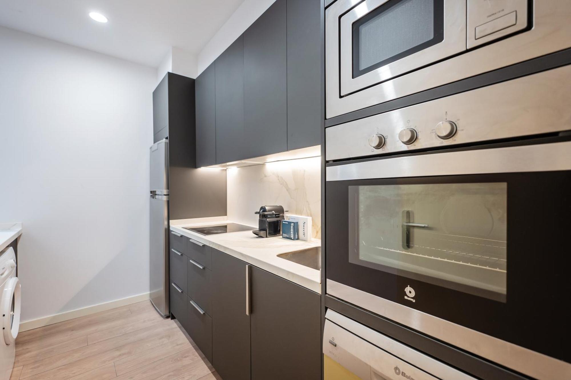 Apartament Sweett - Gran Via Barcelona Zewnętrze zdjęcie
