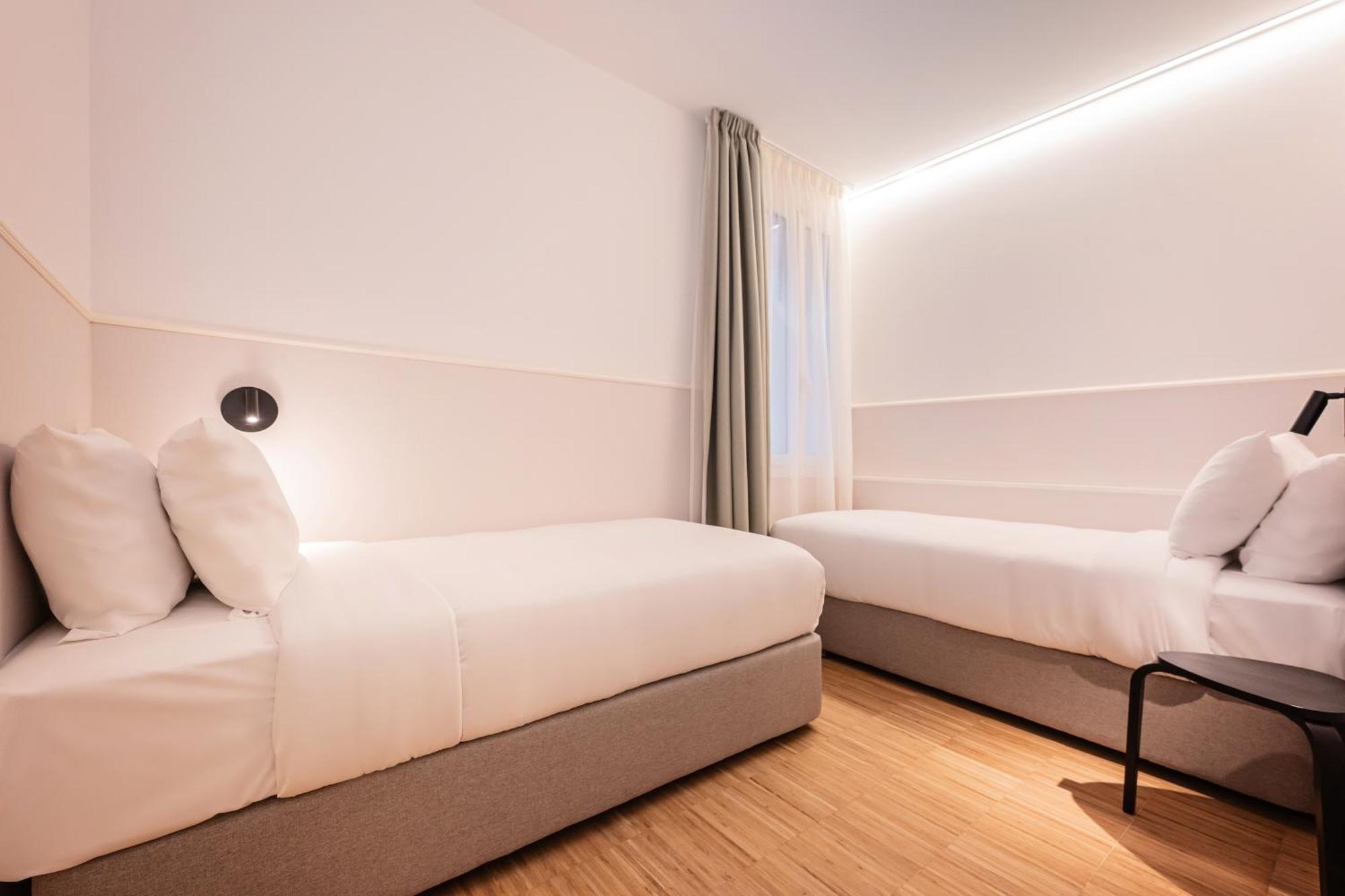 Apartament Sweett - Gran Via Barcelona Zewnętrze zdjęcie